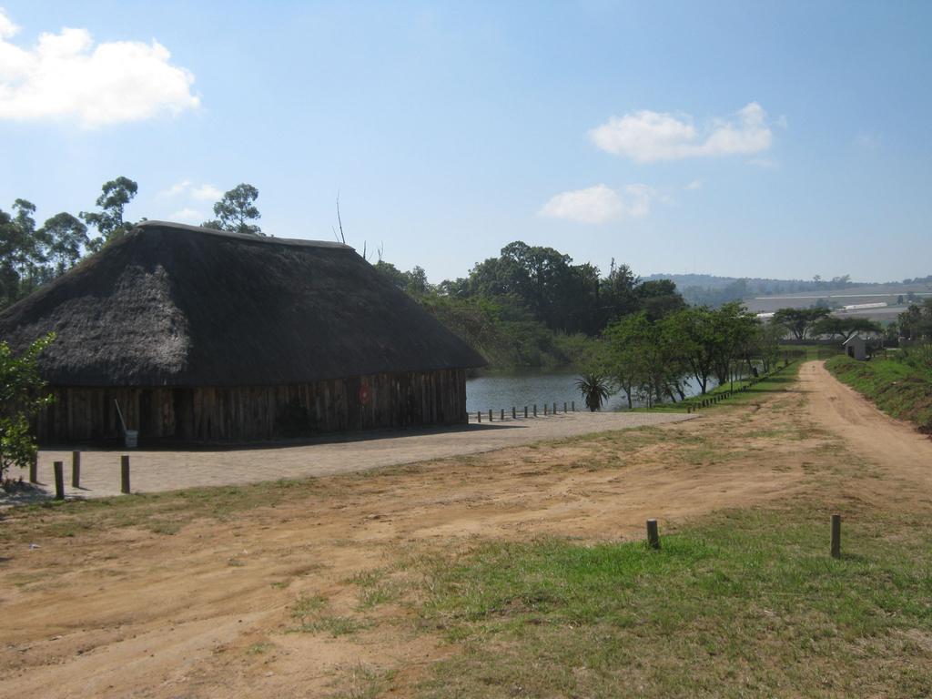 Noma-Nini Lodge White River Exterior foto